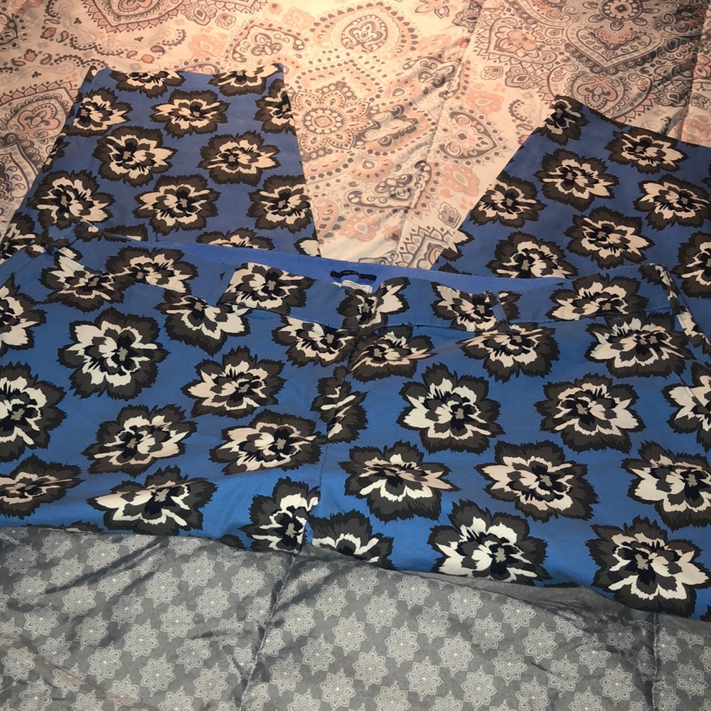 Cropped Bottoms. Style: The Lena by Lane Bryant